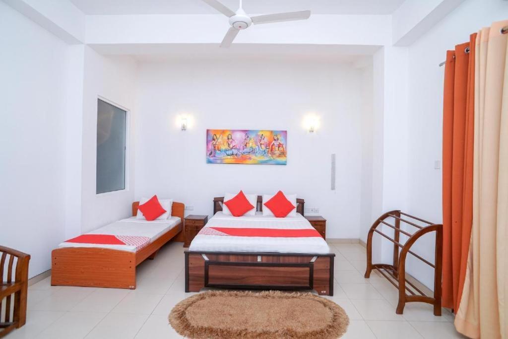 Hotel Mirissa Regent Bagian luar foto