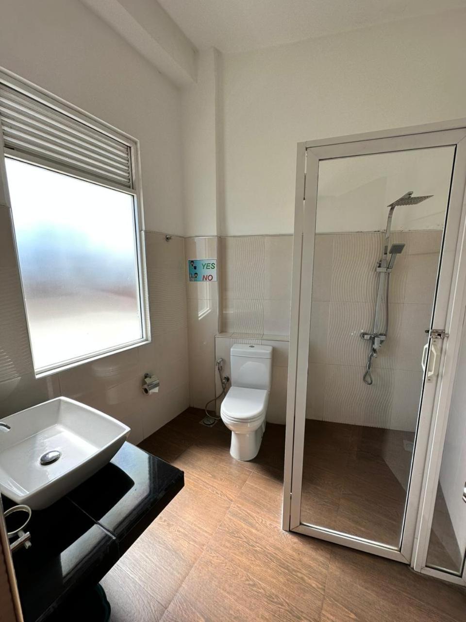Hotel Mirissa Regent Bagian luar foto