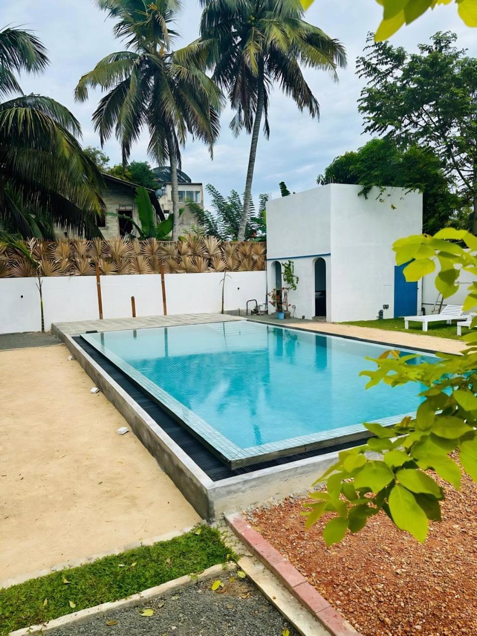 Hotel Mirissa Regent Bagian luar foto