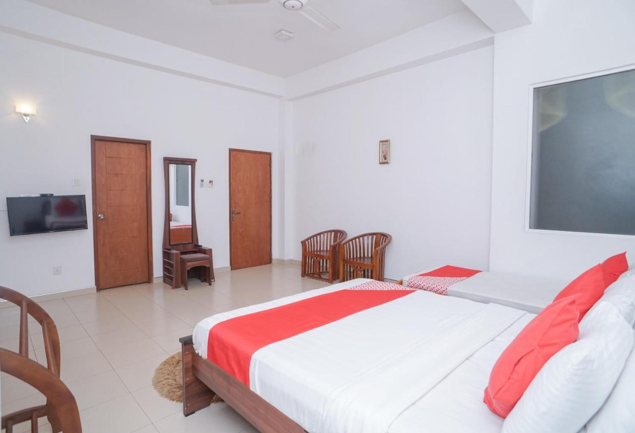 Hotel Mirissa Regent Bagian luar foto