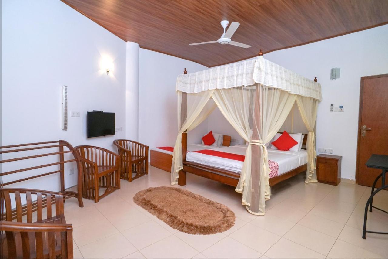 Hotel Mirissa Regent Bagian luar foto