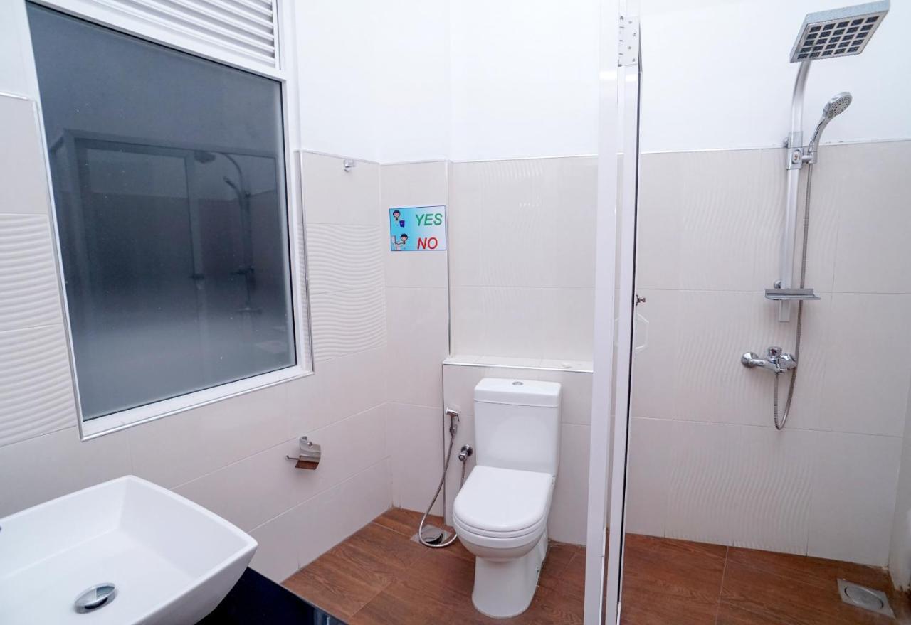 Hotel Mirissa Regent Bagian luar foto